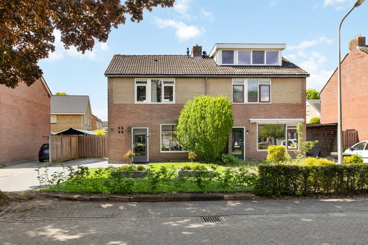 Helmichstraat 26 in Luttenberg foto