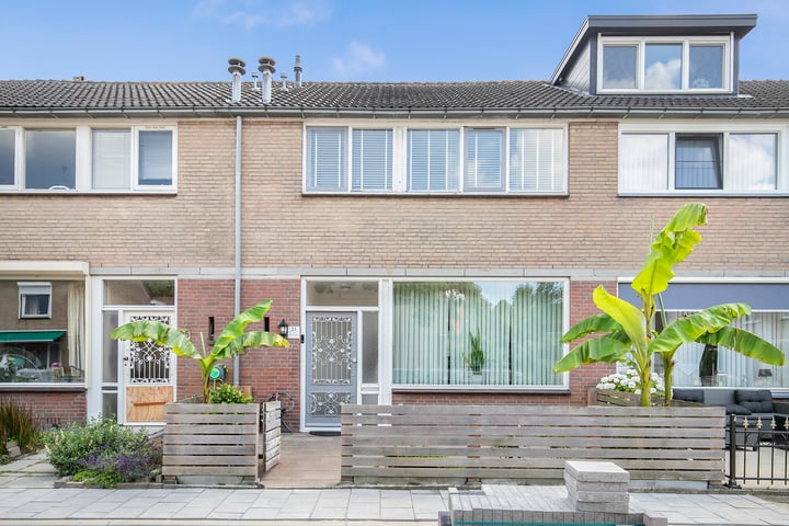 Helmondstraat 23 in 's-Hertogenbosch foto