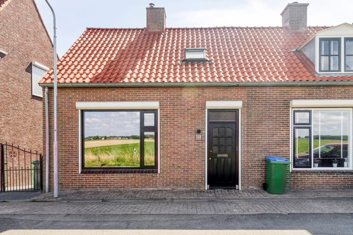 Helsedijk 71 in Willemstad foto