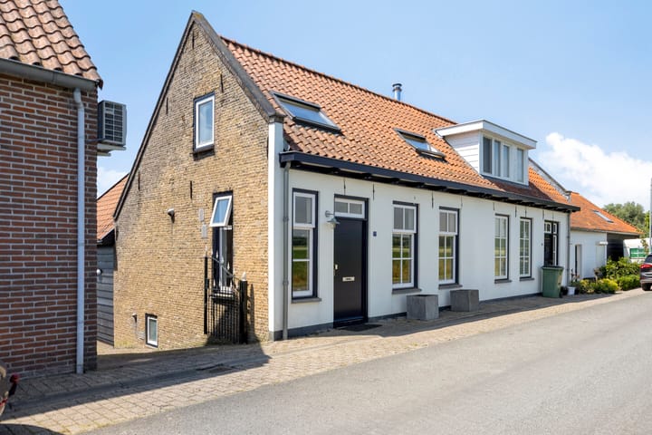 Foto van woning Helsedijk 77, Willemstad