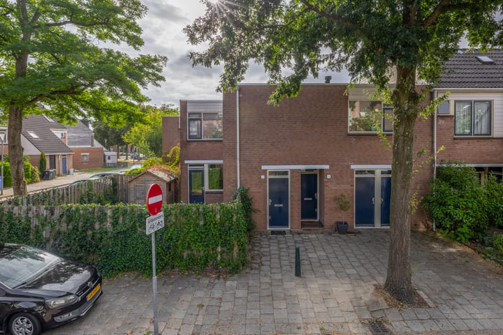 Helsingborgerf 4 in Rotterdam foto