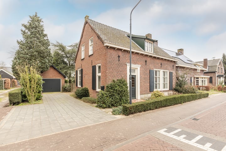 Helvoirtsestraat 37 in Helvoirt foto