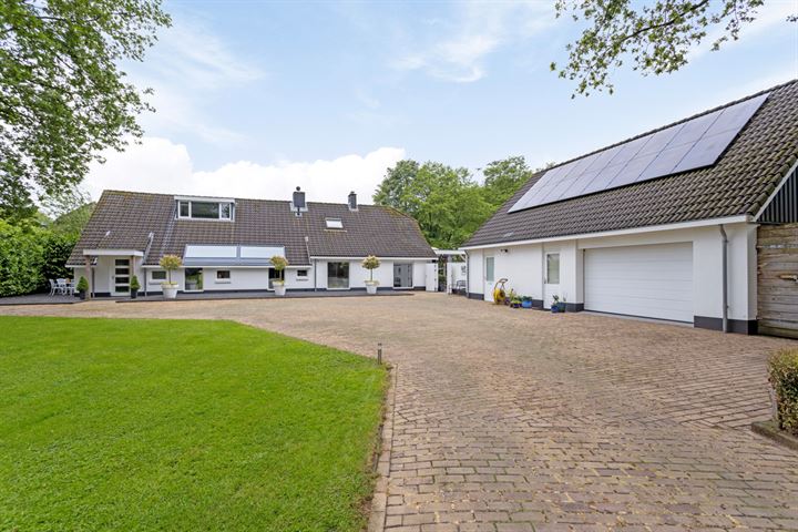 Helweg 16 in De Glind foto