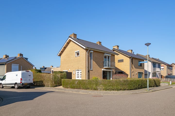 Hemelboomlaan 4 in Bunde foto