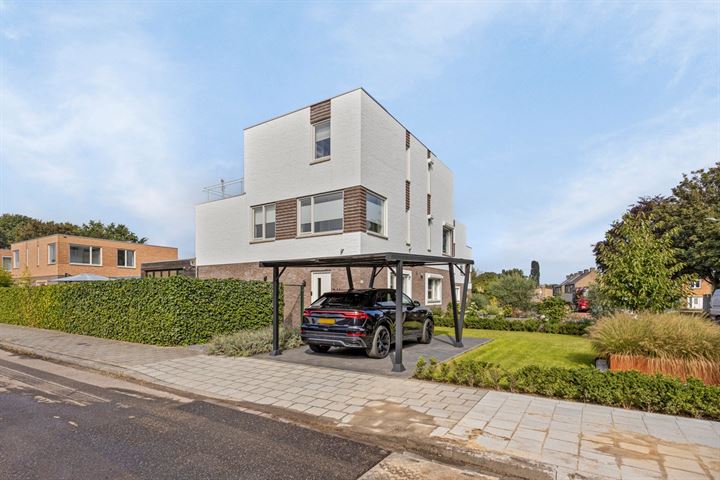 Hemelsley 241B in Sittard foto
