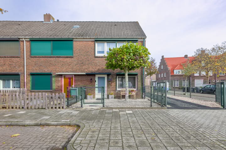 Foto van woning Hendrik van Veldekestraat 101, Heerlen