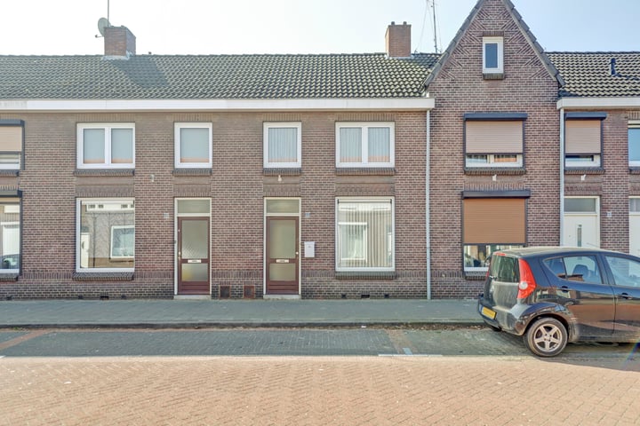 Hendriklaan 66 in Roermond foto