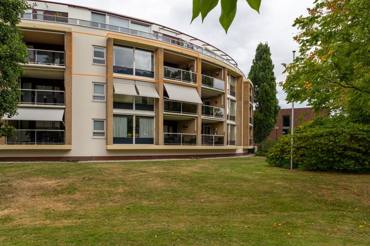 Hendrikus Chabotstraat 98 in Sprang-Capelle foto