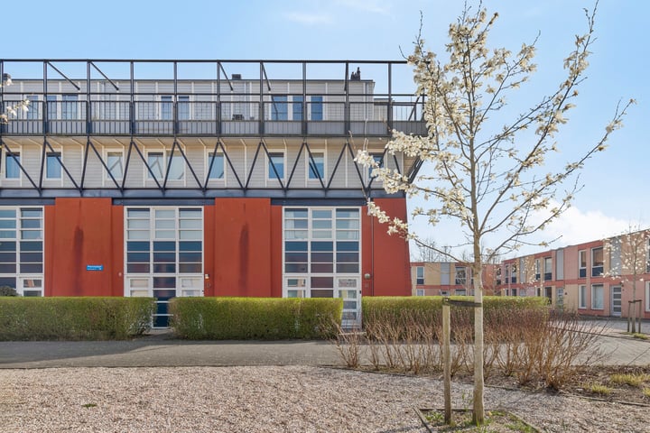 Hennahof 38 in Almere foto