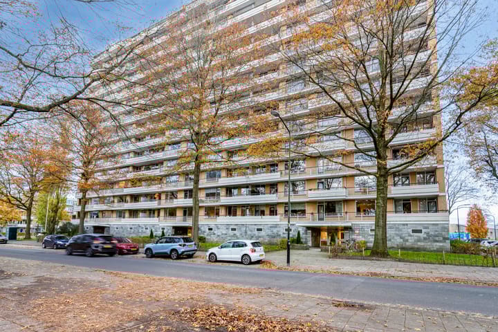 Henri Dunantlaan 205 in Apeldoorn foto