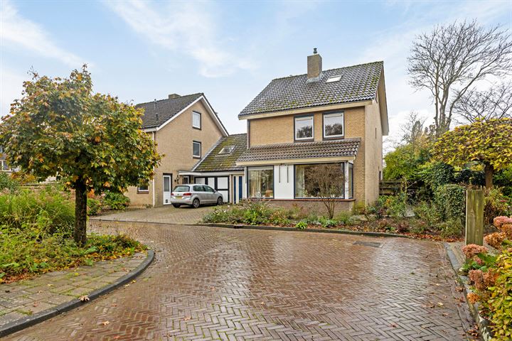 Henri Dunantstraat 83 in Dalfsen foto