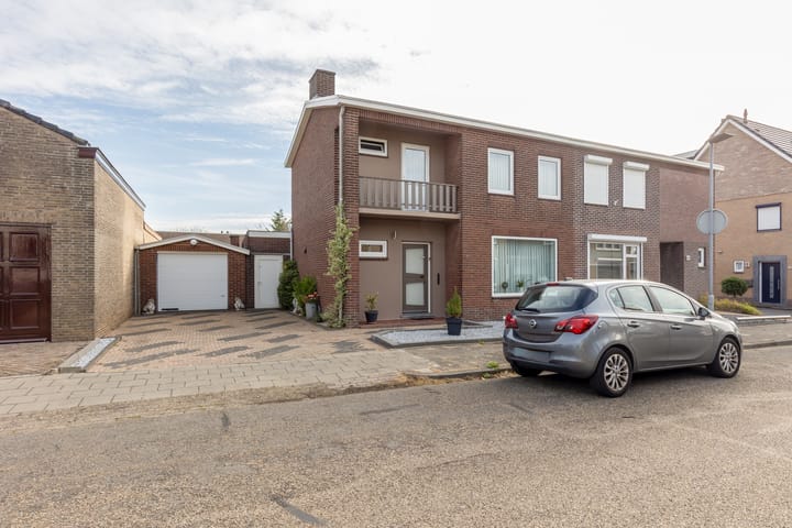 Henri Hermansstraat 31 in Nuth foto