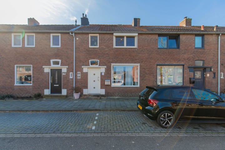 Henri Jonasstraat 20 in Sittard foto