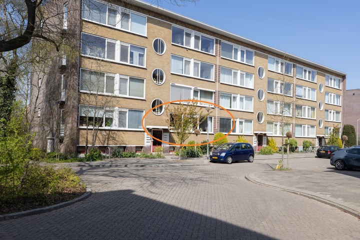 Henriëtte Roland Holsthof 9 in Weesp