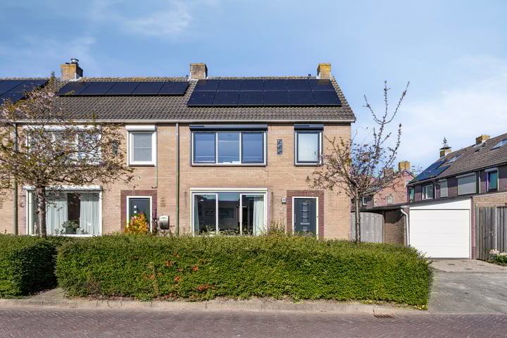 Henry Dunantstraat 10 in Wolphaartsdijk foto