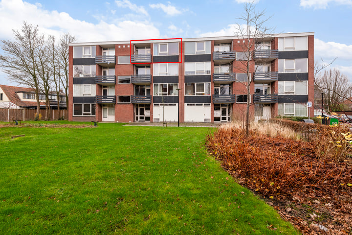 Henry Dunantstraat 26 in Hengelo foto