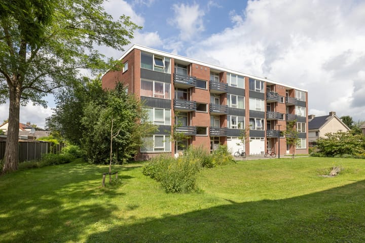 Henry Dunantstraat 44 in Hengelo foto