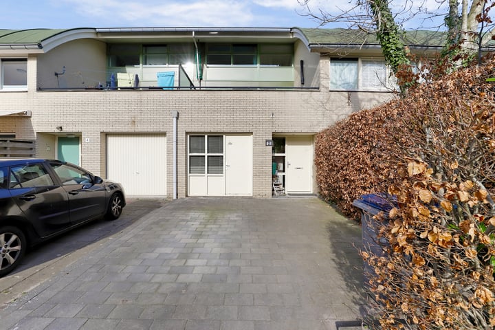 Henry Fondastraat 2 in Almere foto