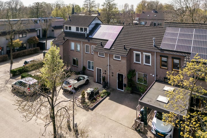 Herbergier 6 in Oss foto