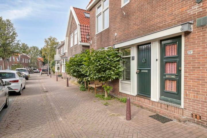 Herderstraat 17 in Zaandam foto