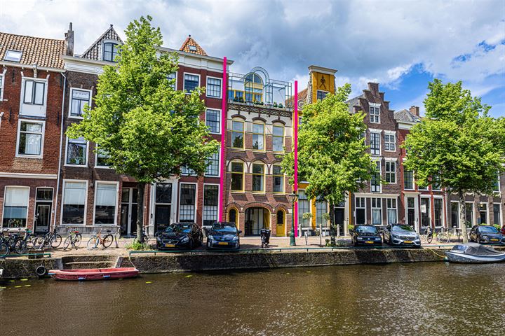 Herengracht 12 in Leiden foto