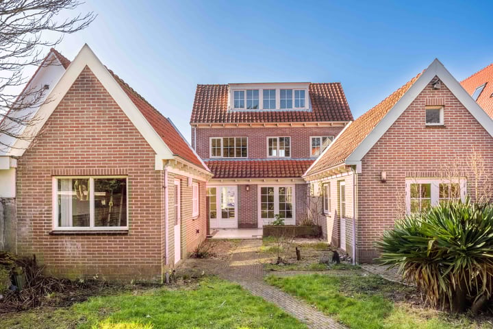 Herenweg 212 in Egmond aan den Hoef foto