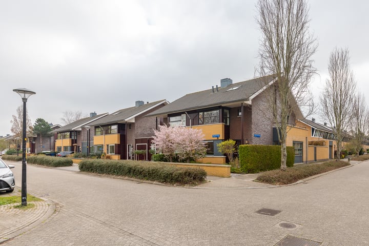 Herfststraat 18 in Almere