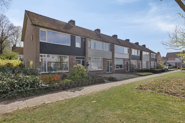 Herikebrink 23 in Enschede foto