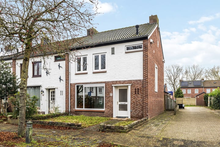 Hert. Godfriedstraat 7 in Valkenswaard foto