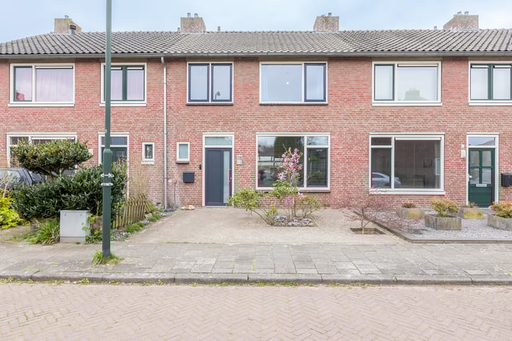 Hertenlaan 25 in Waalre