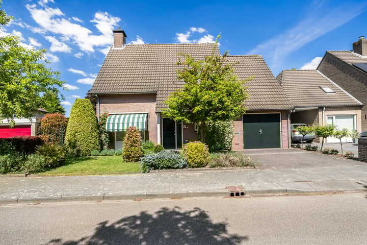 Herteweide 32 in Veghel foto