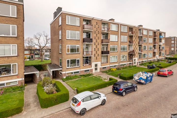 Hertog Arnoldstraat 36 in Tiel foto