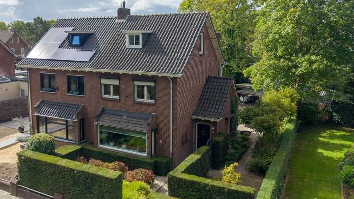 Hertog Reinoudsingel 177 in Venlo foto