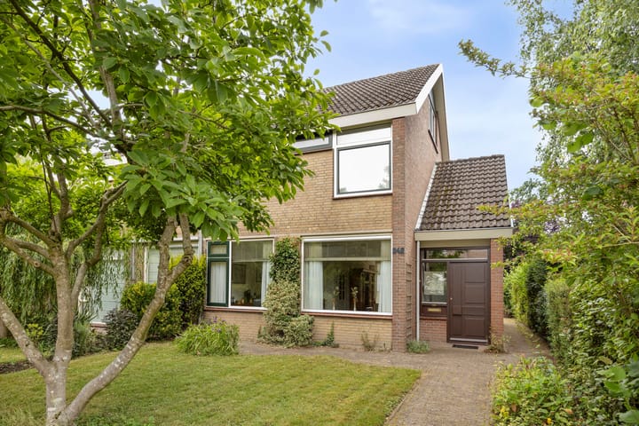 Foto van woning Hertogshoef 242, Raamsdonksveer