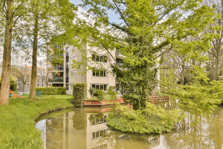 Hertzstraat 28 in Amsterdam foto