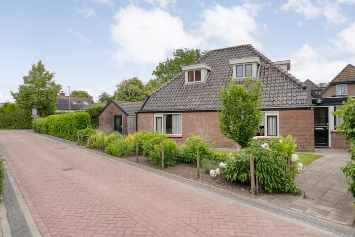 Herxen 19 in Wijhe foto