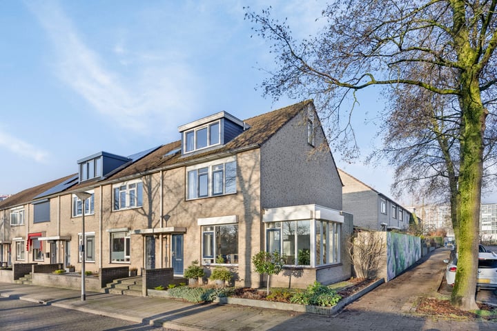 Heselaan 48 in Nijmegen foto