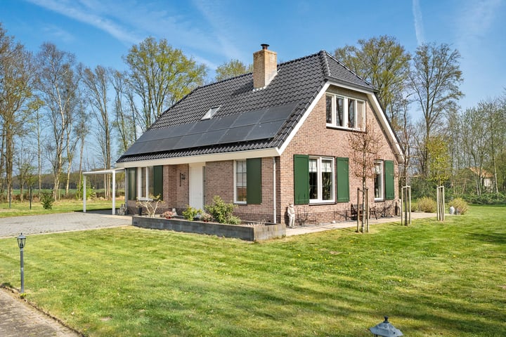 Hessenweg 79 in Dalfsen foto