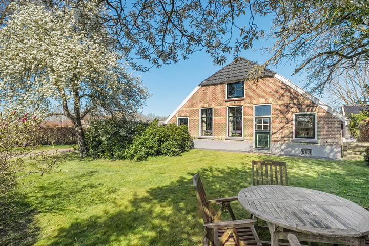 Hessenweg 9 in Dalfsen foto