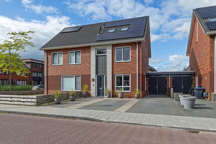 Het Blauwgras 21a in Drachten foto