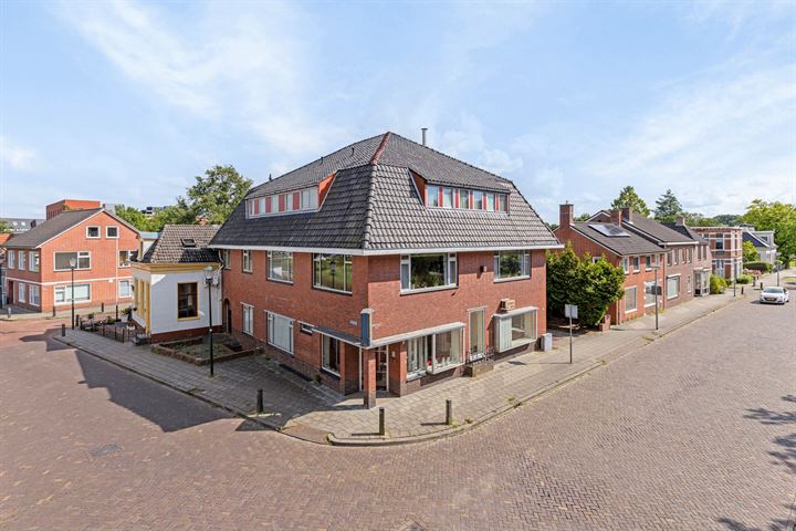 Het Boschplein 9 in Winschoten foto