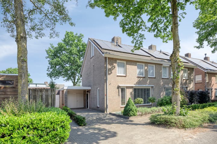 het Bovenwiel 2 in Oirschot foto