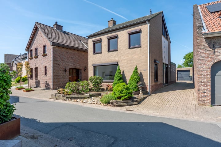 Het Einde 22 in Elsloo foto