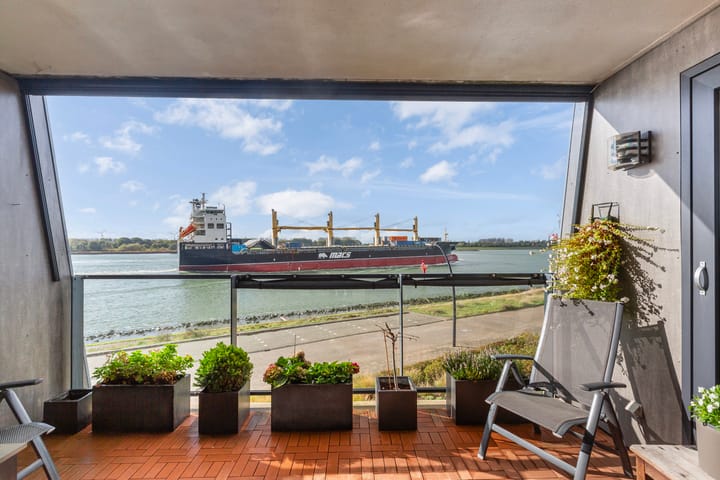 Het Hoge Licht 9 in Maassluis foto