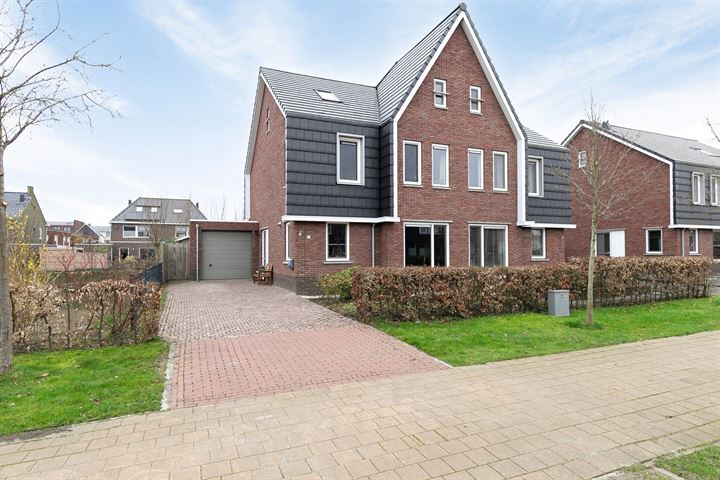 Het Noorderlicht 19 in Zuidhorn foto