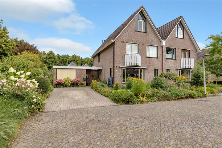 Het Rijpaard 39 in Dronten foto