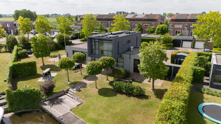 het Schut 2 in Sneek foto
