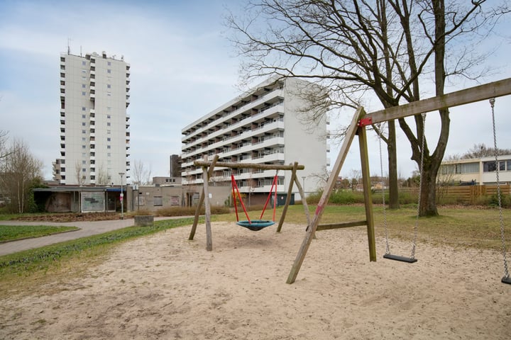 Het Weeld 157 in Emmen foto