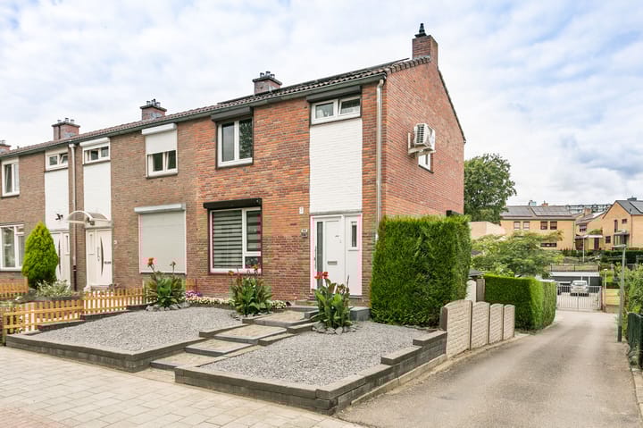 Heufkestraat 180 in Brunssum foto