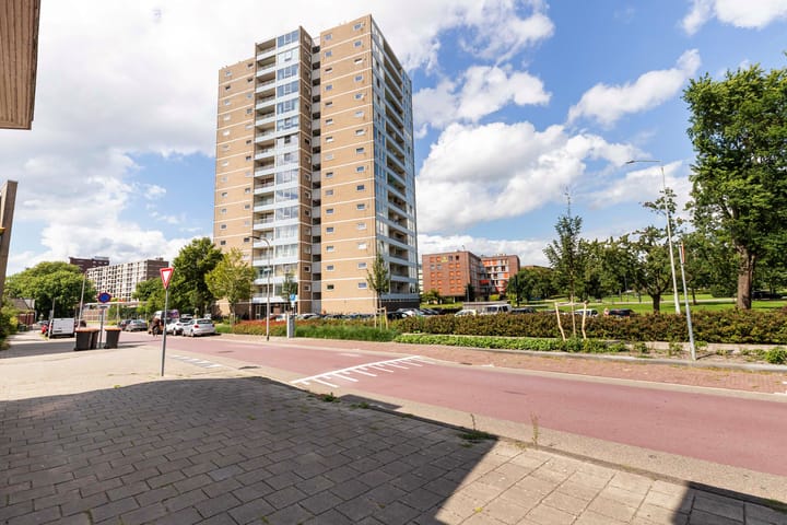 Heutinkstraat 1 in Enschede foto